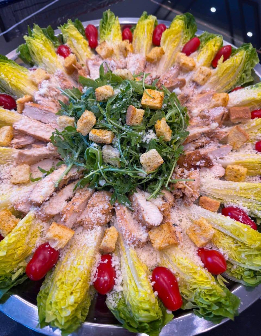 Catering, Bar & Chocolate by Paradream Events