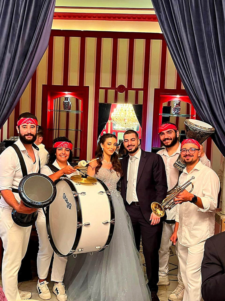 Live Show Parade by Paradream Events