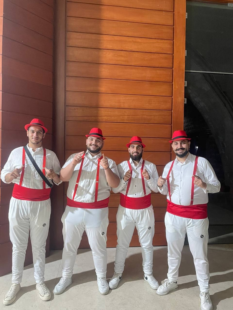 Live Show Parade by Paradream Events